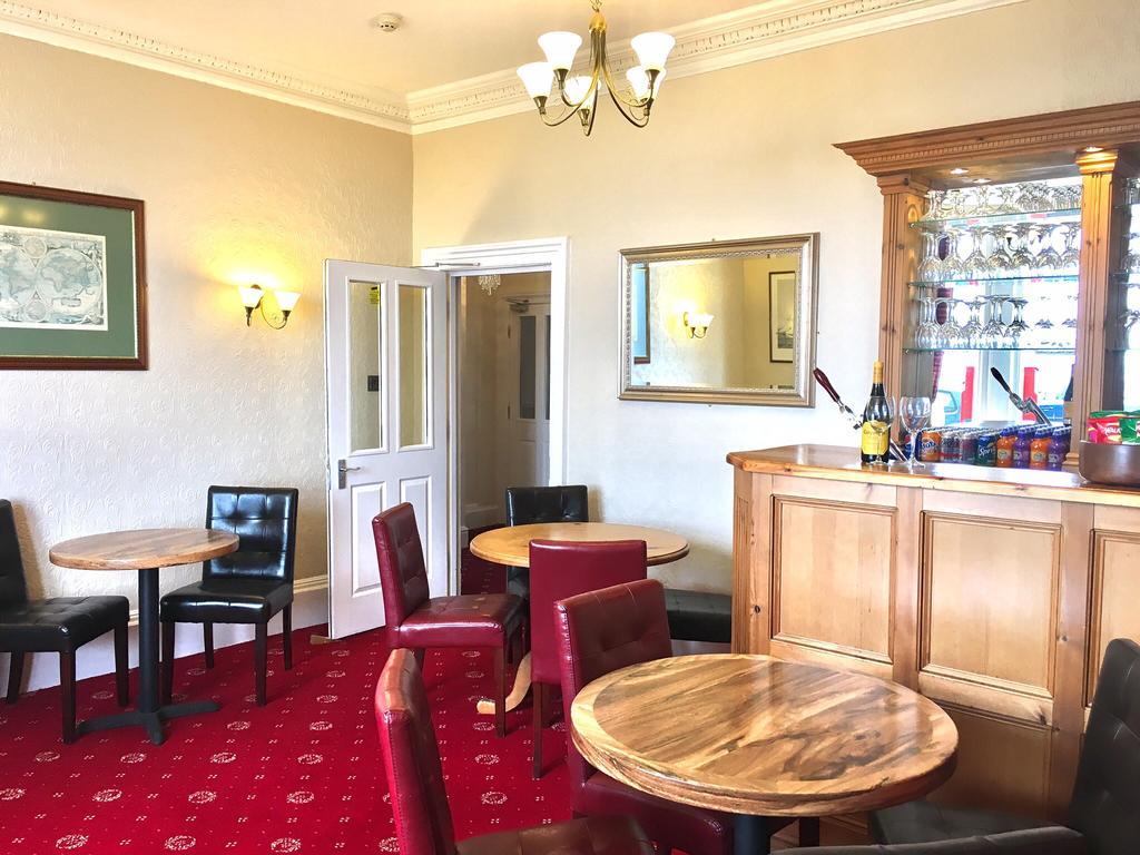 The Rockside 4* Скарборо