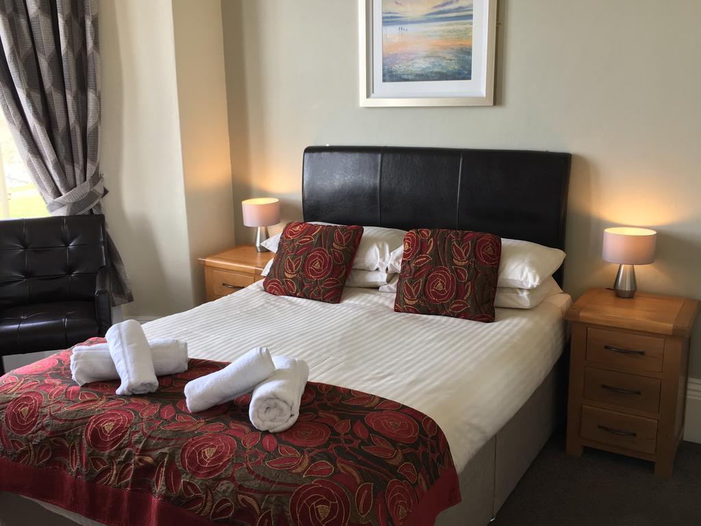 The Rockside 4*