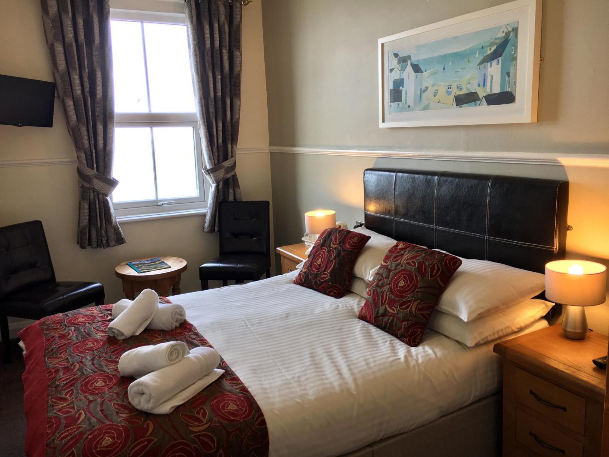 The Rockside 4* Скарборо