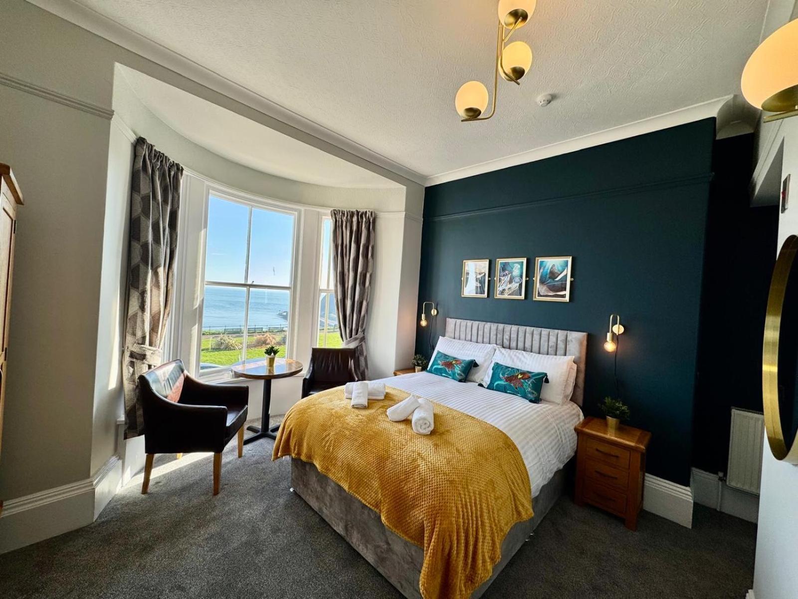 The Rockside 4* Scarborough