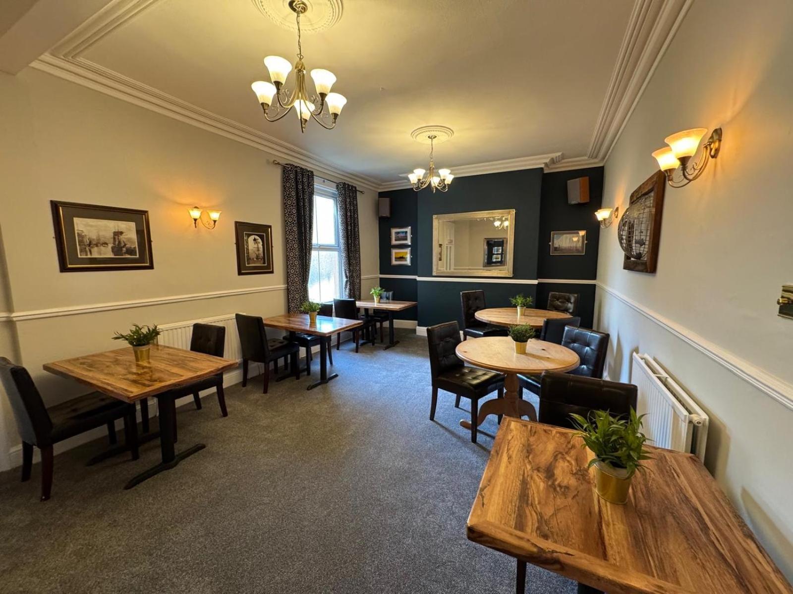 The Rockside Bed and breakfast 4*