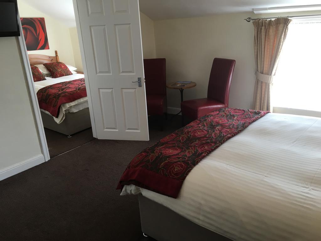The Rockside 4*